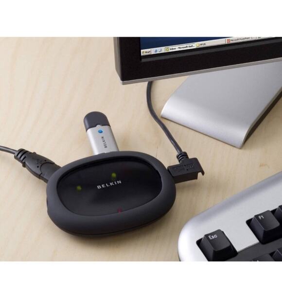 Belkin USB 2.0 4-Port Hub - Picture 2 of 9